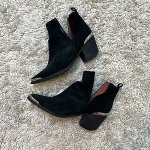 Jeffrey Campbell Cromwell Black Suede Booties. Hardly worn!
